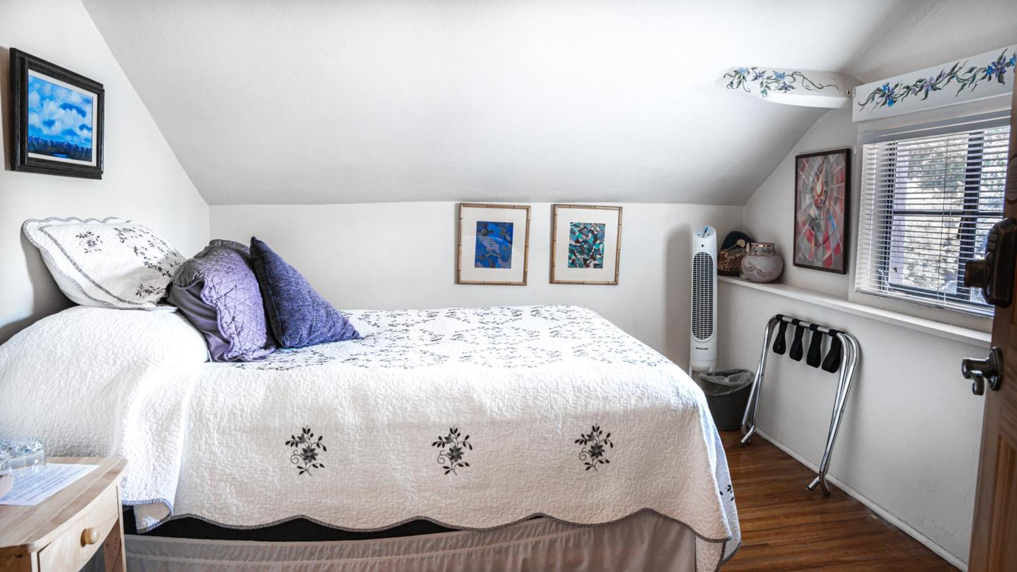 Red Horse Bed & Breakfast 3*