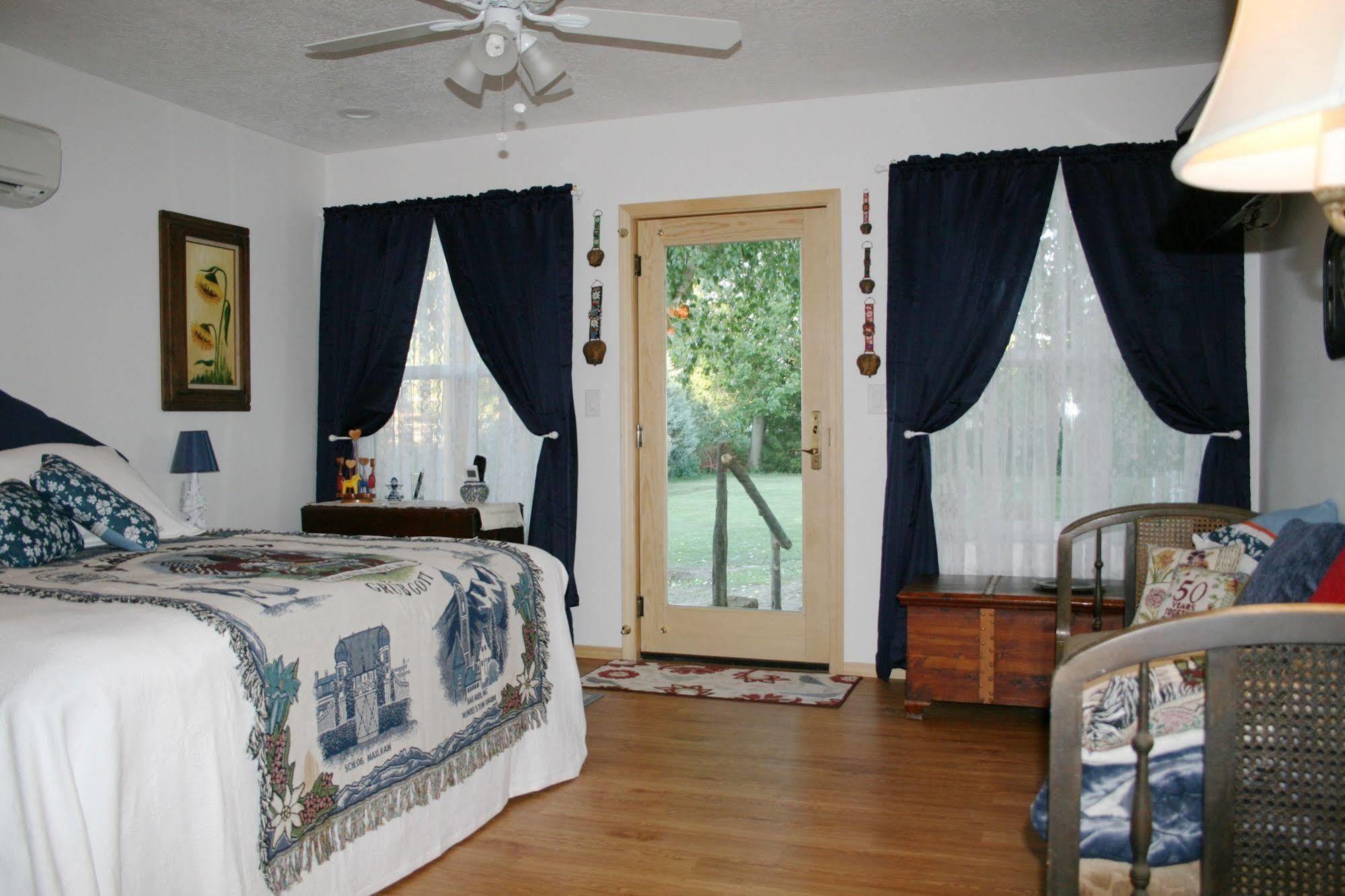 Red Horse Bed & Breakfast 3*