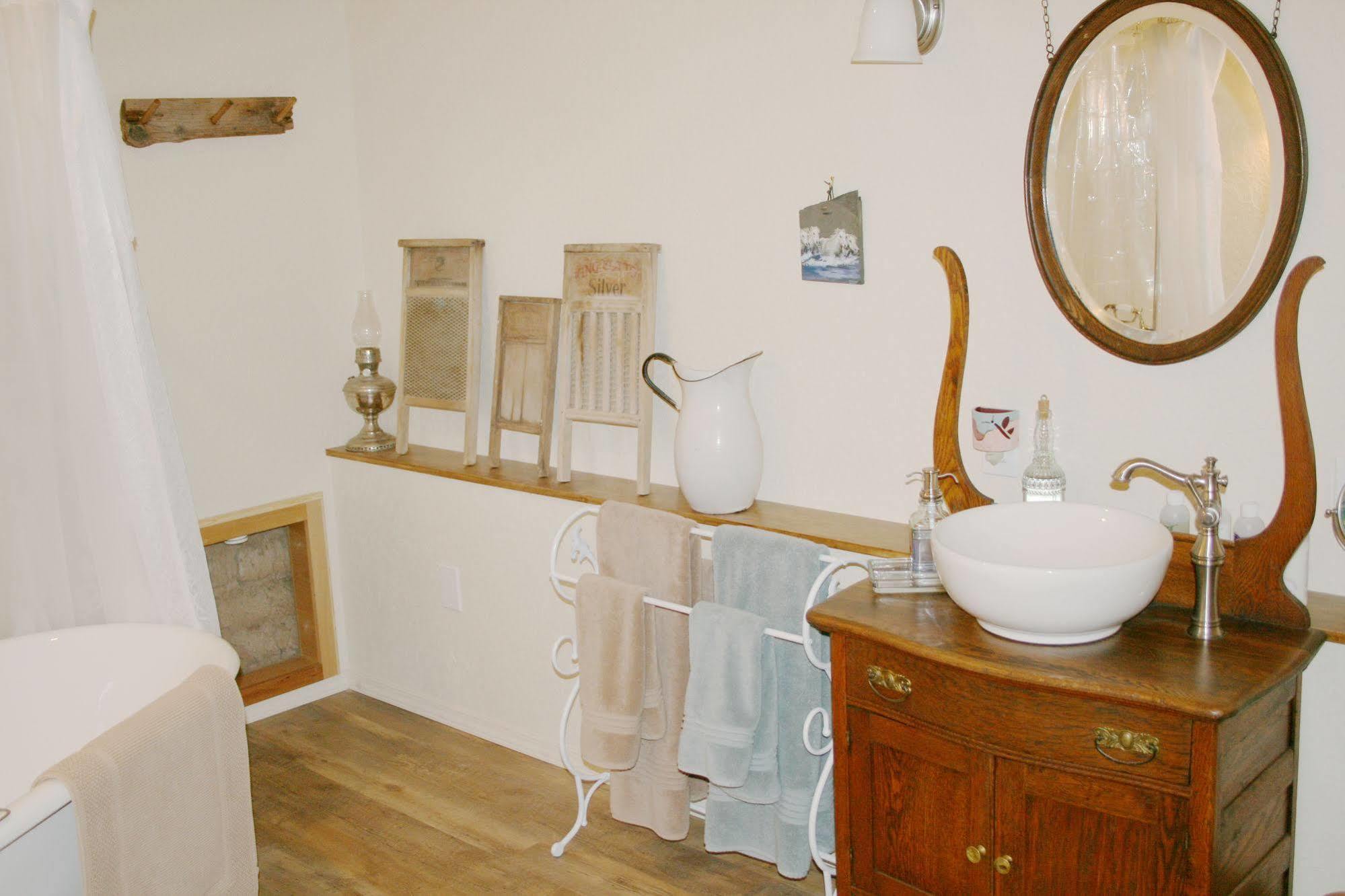 Red Horse Bed and breakfast 3*